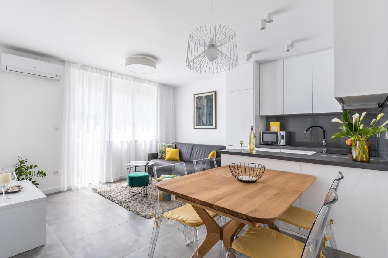 Down Town Apartment Сплит Екстериор снимка