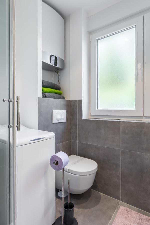 Down Town Apartment Сплит Екстериор снимка