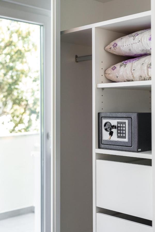 Down Town Apartment Сплит Екстериор снимка