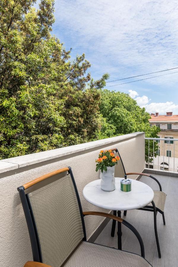 Down Town Apartment Сплит Екстериор снимка