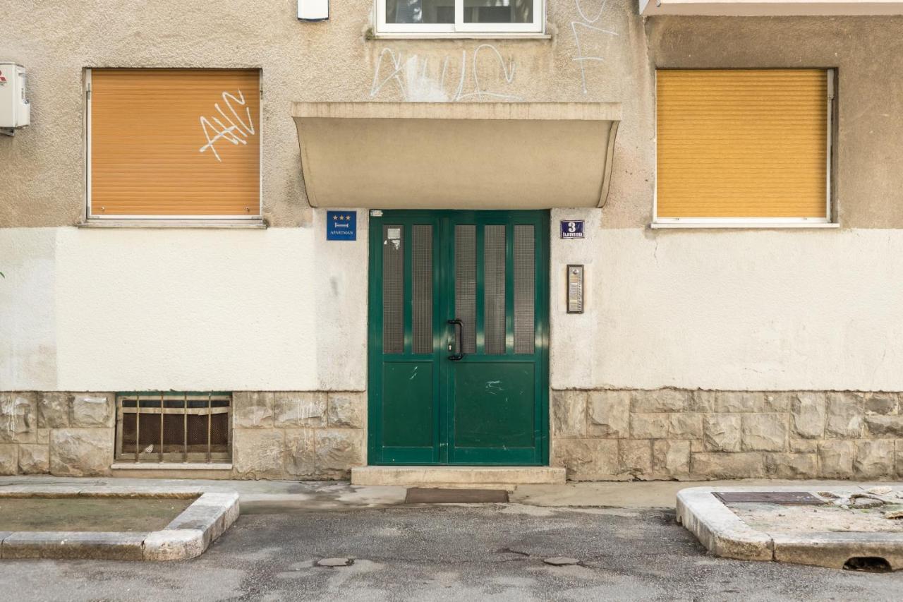 Down Town Apartment Сплит Екстериор снимка