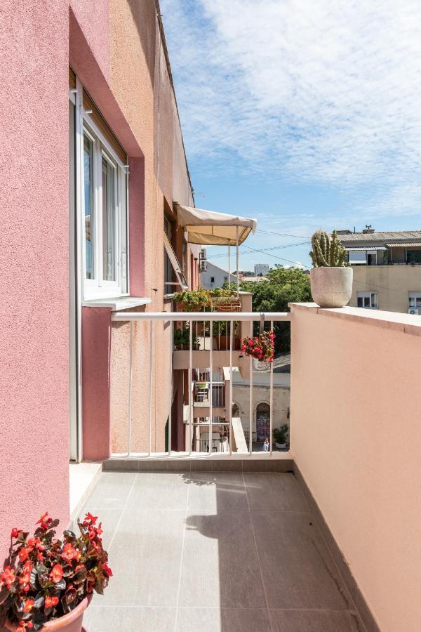 Down Town Apartment Сплит Екстериор снимка